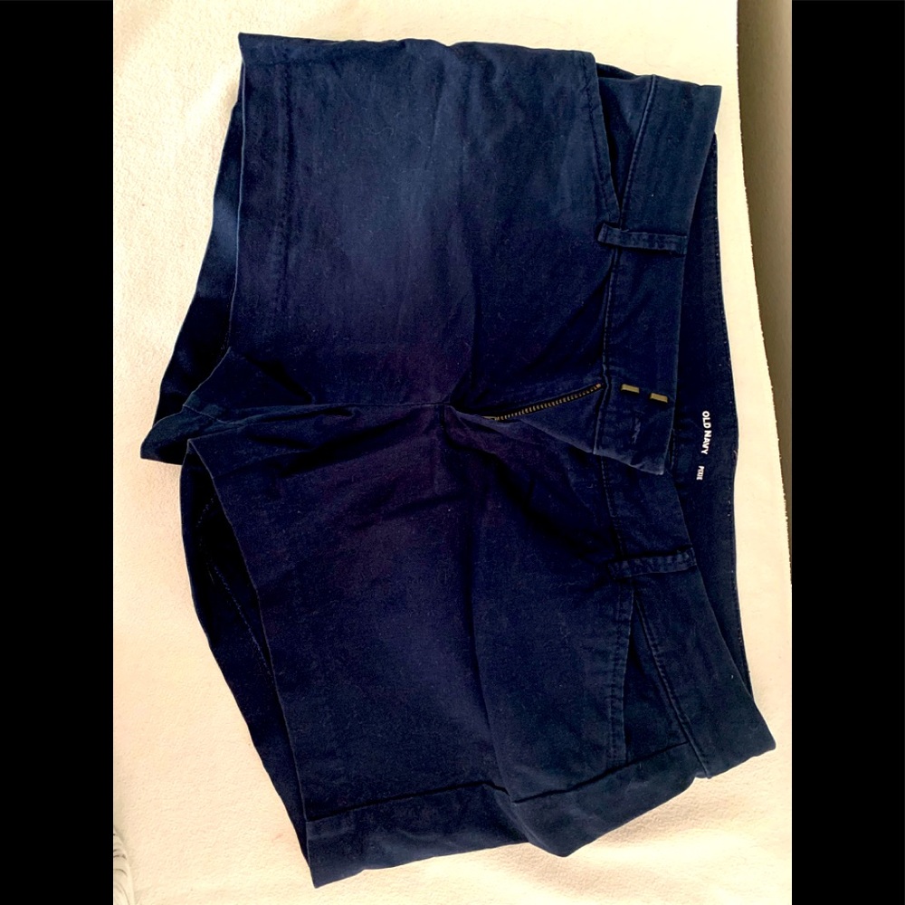 Old Navy dark blue women’s shorts